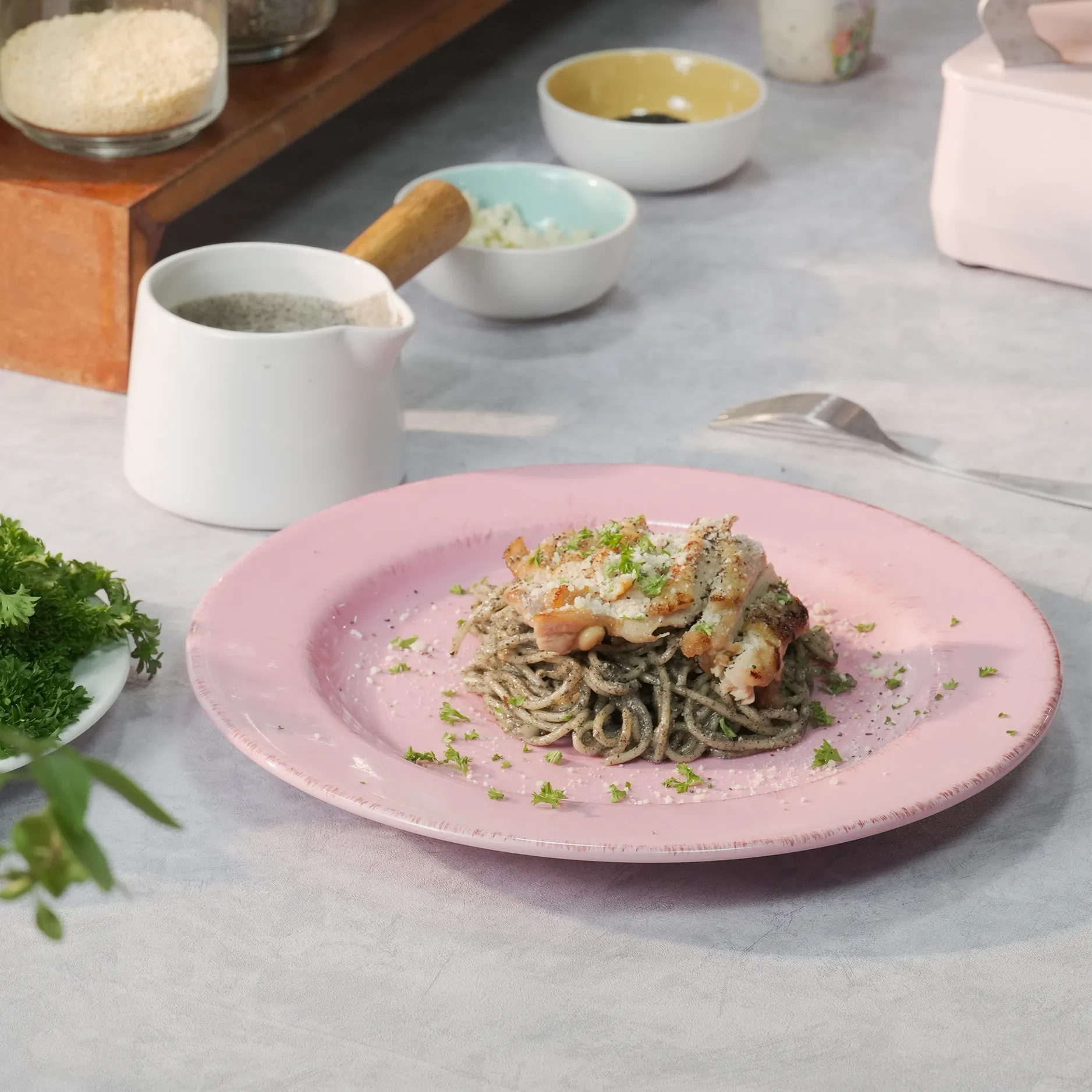 Mỳ Ý Xốt Mè Đen Caesar